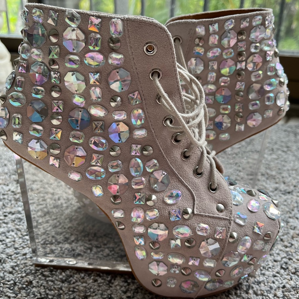 Jeffrey Campbell Havana Last Dina Jewel Ivory Suede Ankle Boots size 6.5